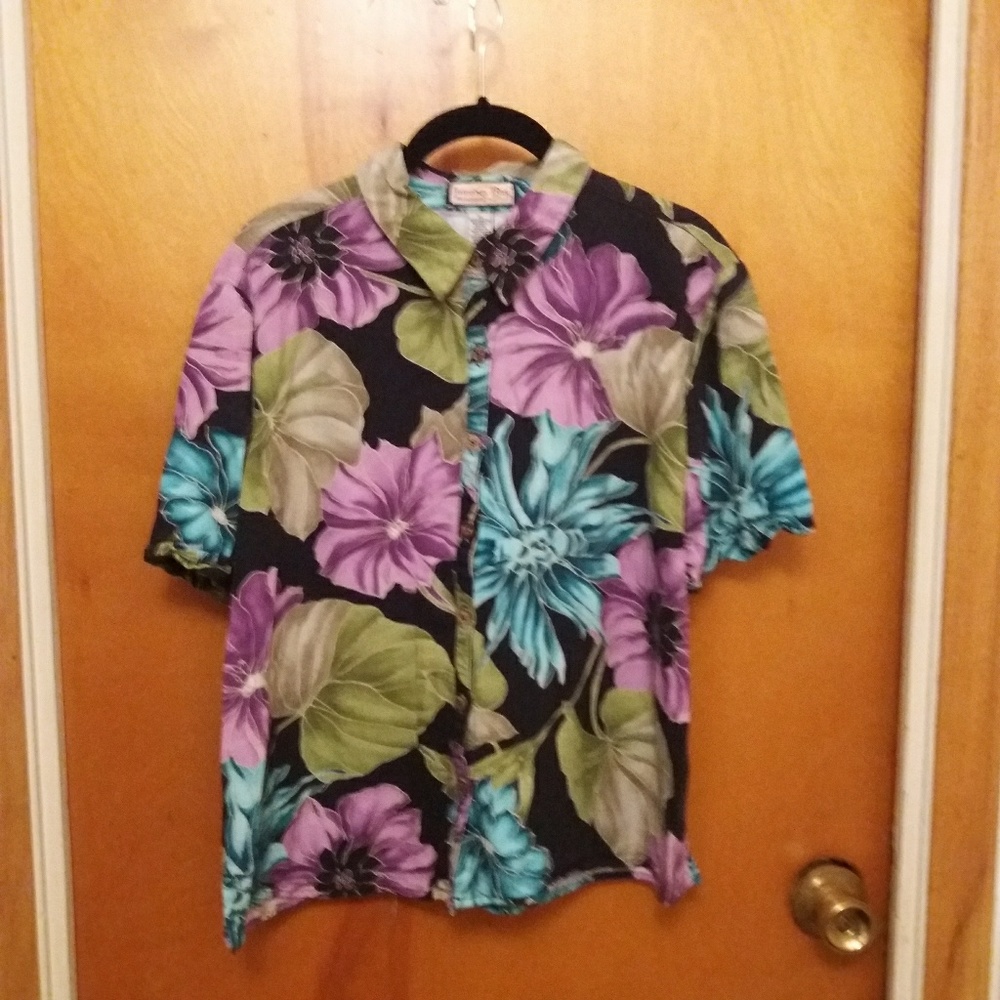 Jamaica Bay Hawaiian button down shirt